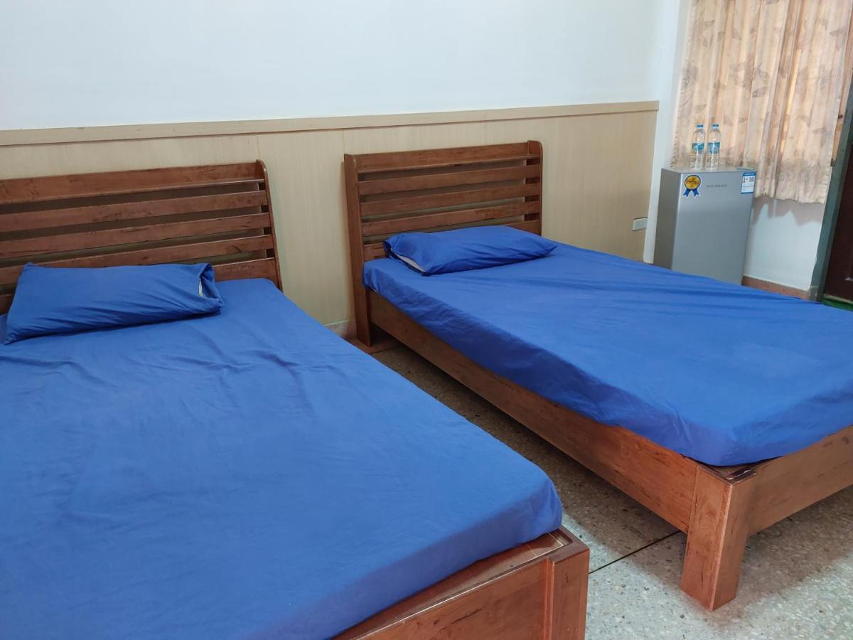 Sataya Apartment Maha Sarakham Esterno foto