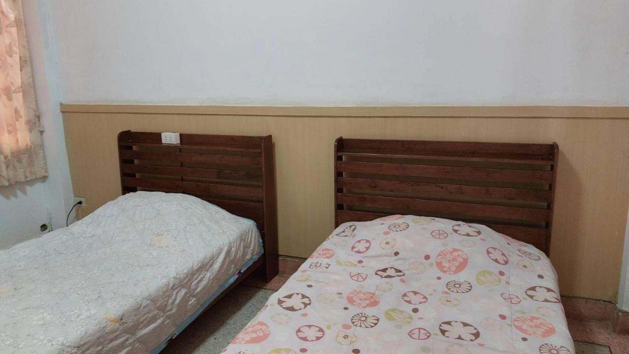 Sataya Apartment Maha Sarakham Esterno foto