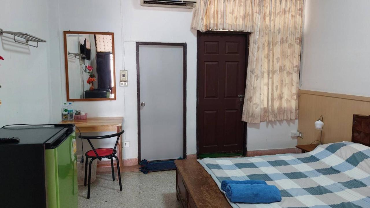 Sataya Apartment Maha Sarakham Esterno foto