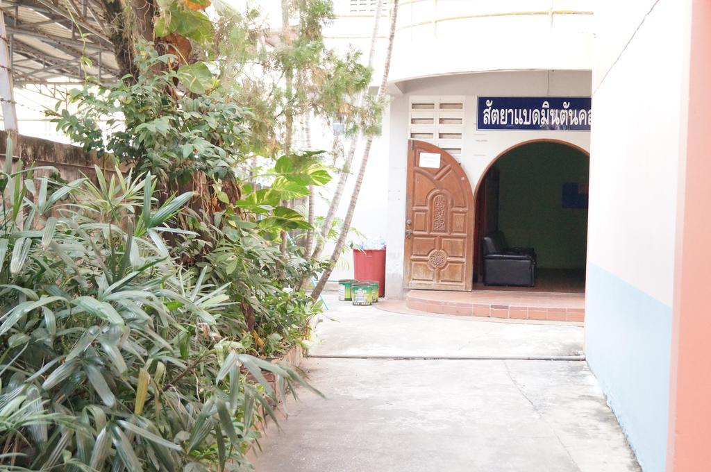 Sataya Apartment Maha Sarakham Esterno foto