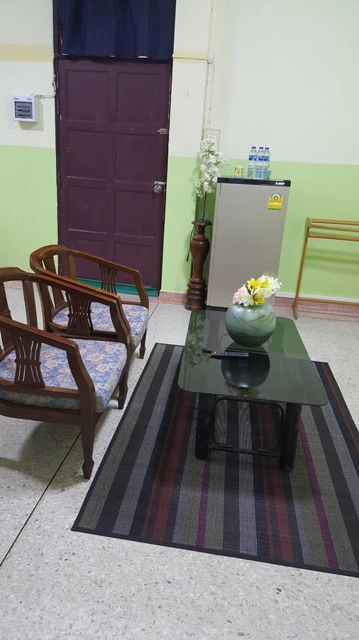 Sataya Apartment Maha Sarakham Esterno foto