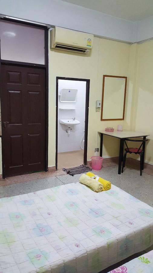 Sataya Apartment Maha Sarakham Esterno foto